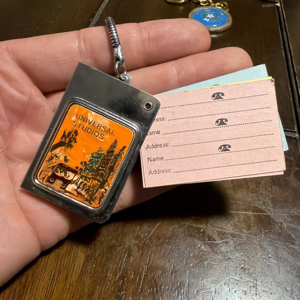 Vintage Universal Studios Fold Out Address Book Keychain Retro Tram Bus Vtg